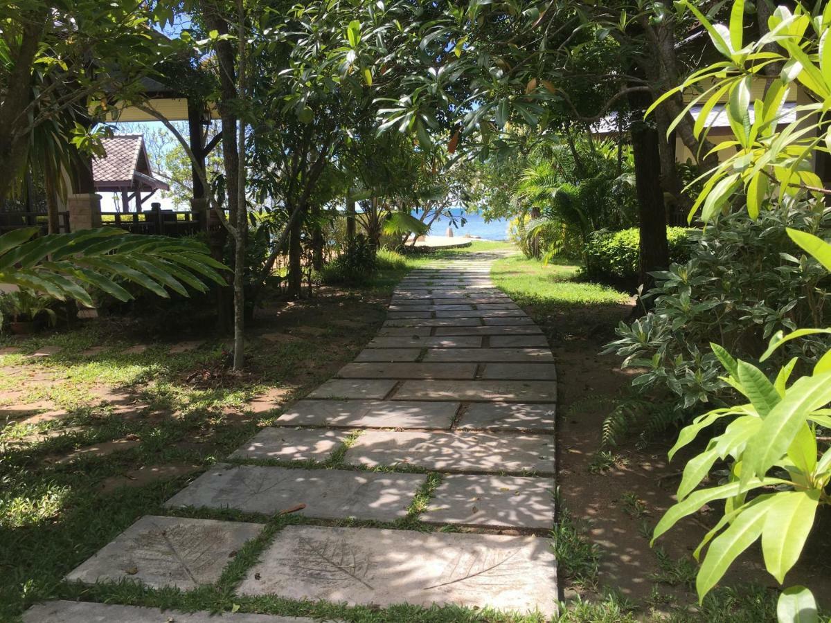 Grand Manita Beach Resort Lamai Beach  Exterior foto